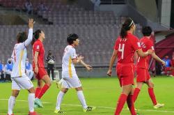 九游体育入口-阵容强大的女子足球队伍，备战大赛