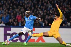 九游体育官方入口-关于巴塞罗那客场完败那不勒斯，前途岌岌可危的信息