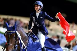 九游体育app-全球足球巨星争夺桂冠，谁能笑到最后