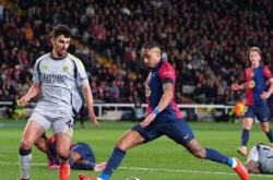 九游体育网页版-巴萨遭遇惨败，赛季前景蒙上阴影