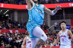 九游体育在线登录-青岛队新赛季开门红，球迷欢呼不断的简单介绍