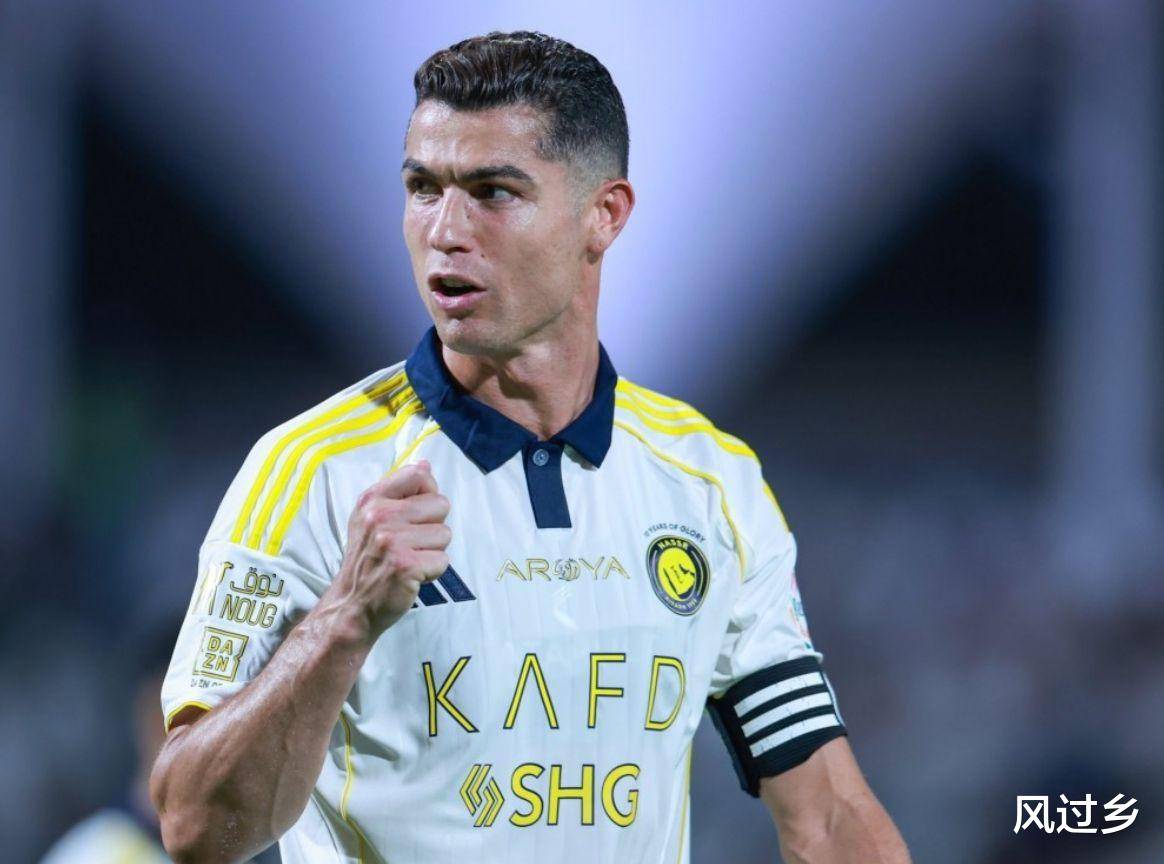 包含波尔多客场告捷，升至第二名的词条