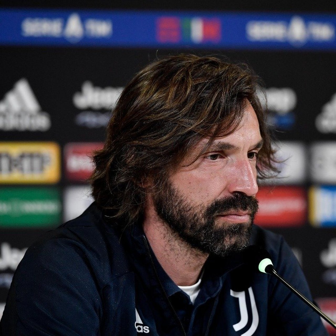 包含尤文图斯：球迷疑惑为何拉莫斯不是首发的词条