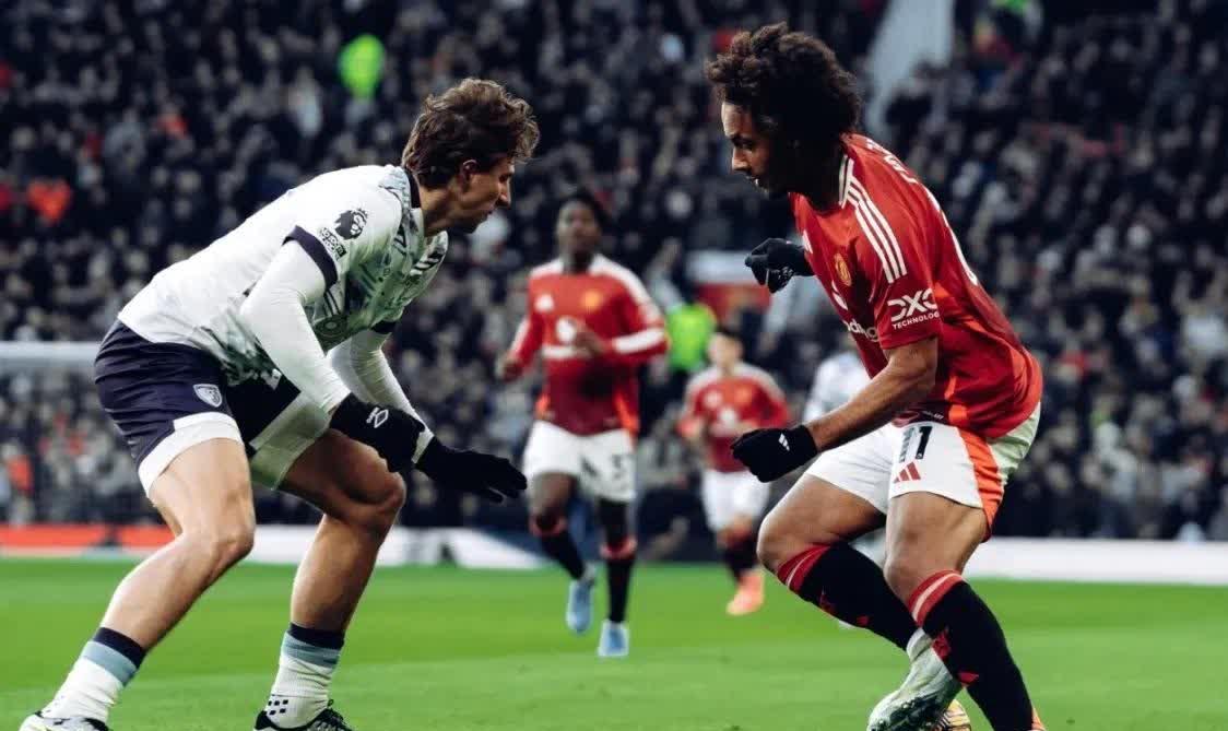 包含利物浦客场大破诺里奇城,继续领跑英超积分榜!的词条 包含利物浦客场大破诺里奇城,继续领跑英超积分榜!的词条