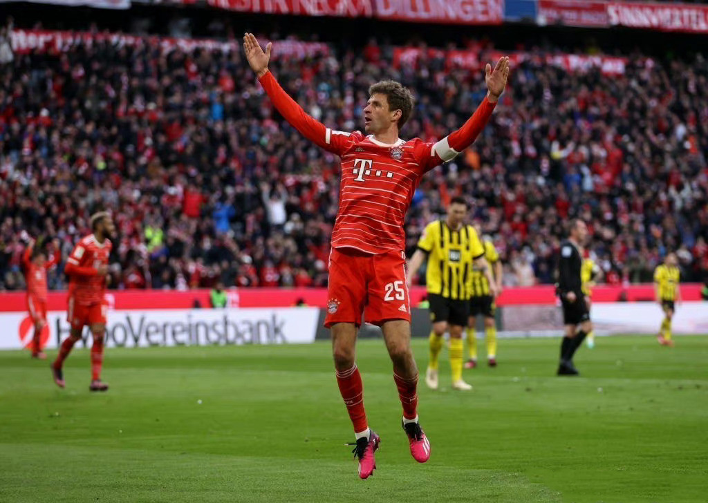 德国队员突破限制,轻松破门得分的简单介绍 德国队员突破限制,轻松破门得分的简单介绍