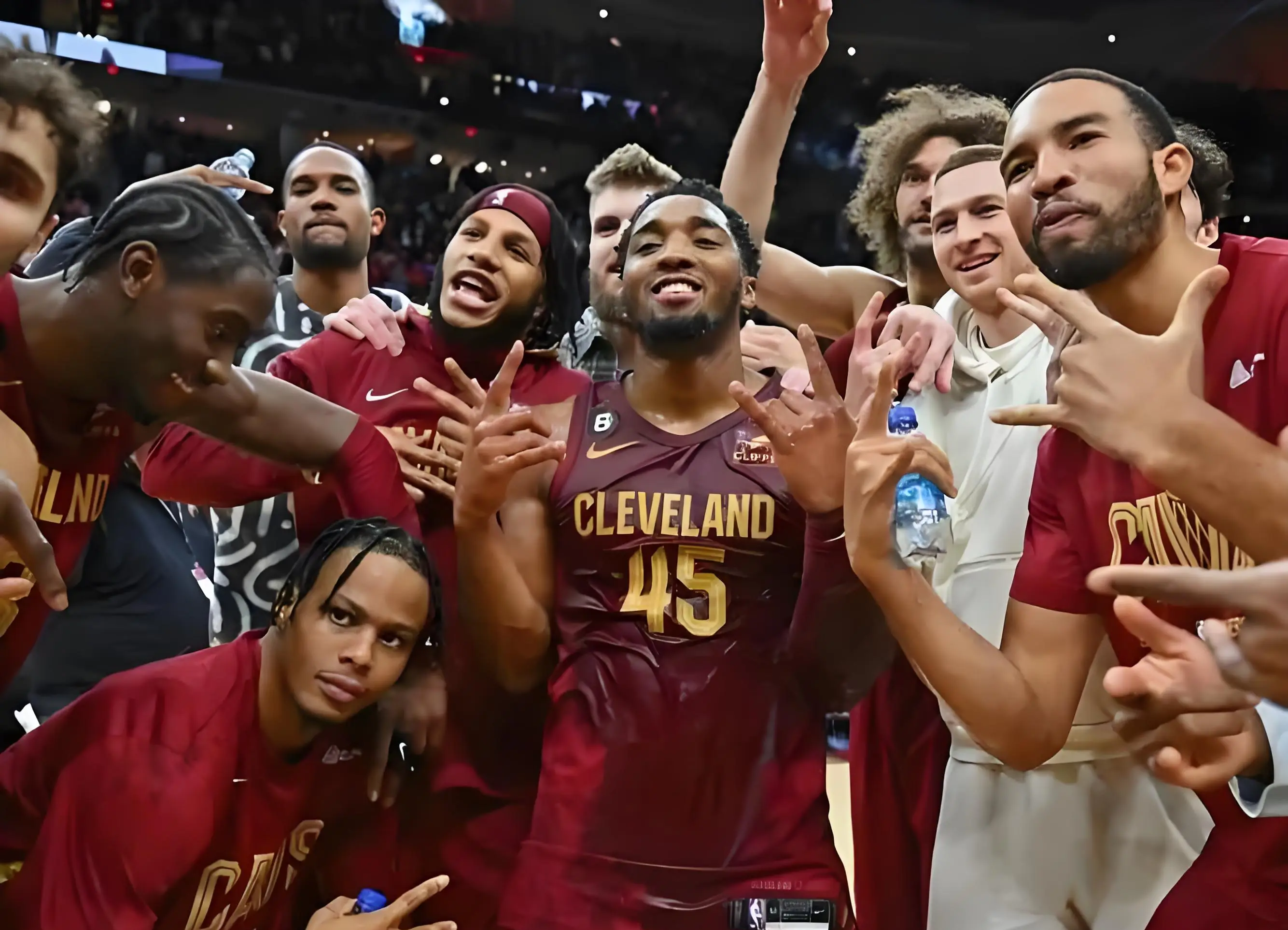 雄鹿大胜灰熊，雄心勃勃作为夺冠热门的简单介绍