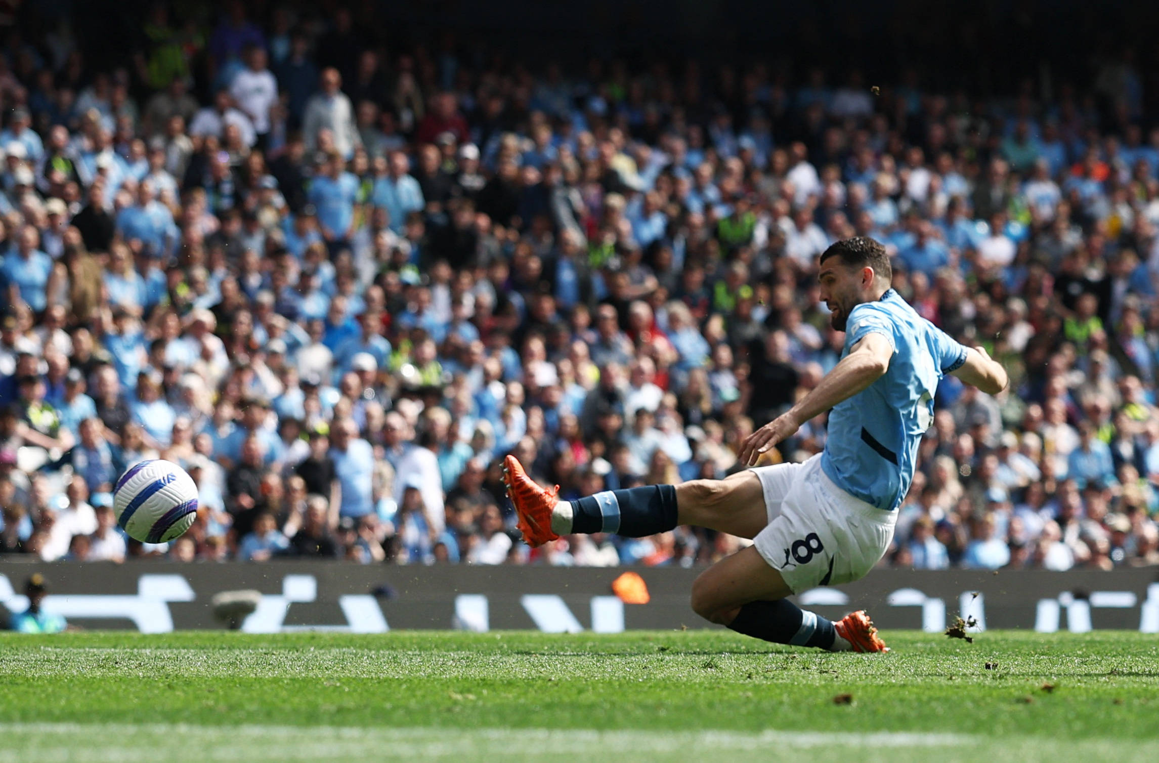 曼城赢得伦敦保卫战，欧冠前景一片光明的简单介绍