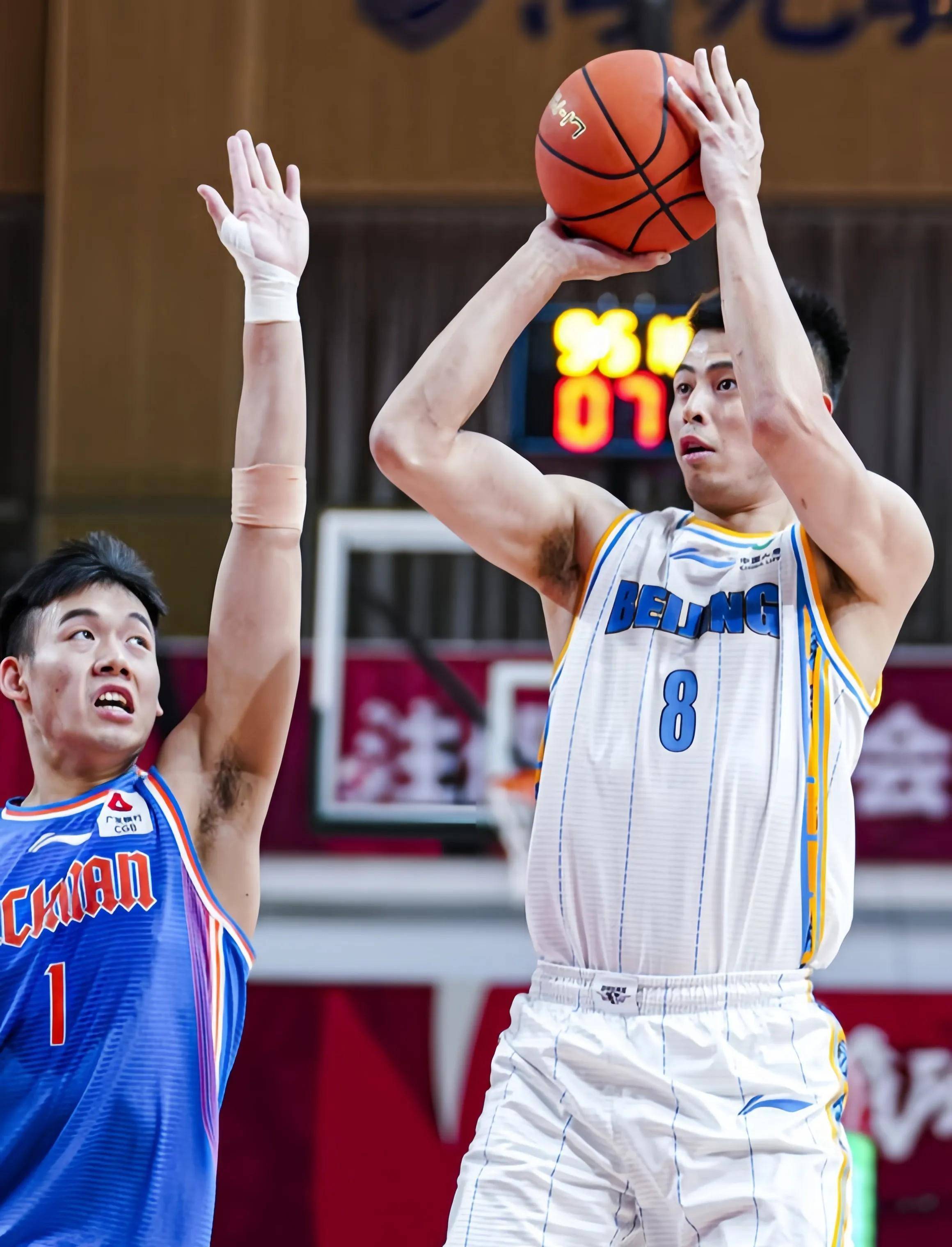 俄罗斯女足技高一筹,展现实力 俄罗斯女足技高一筹,展现实力