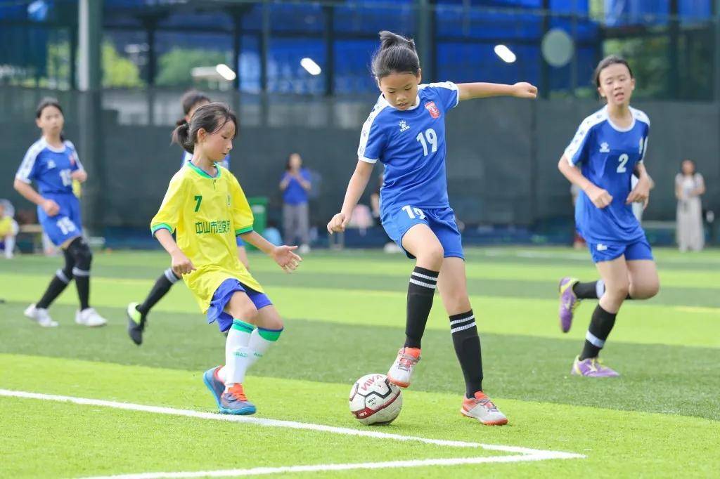 青少年女子足球赛事竞技水平持续提升
