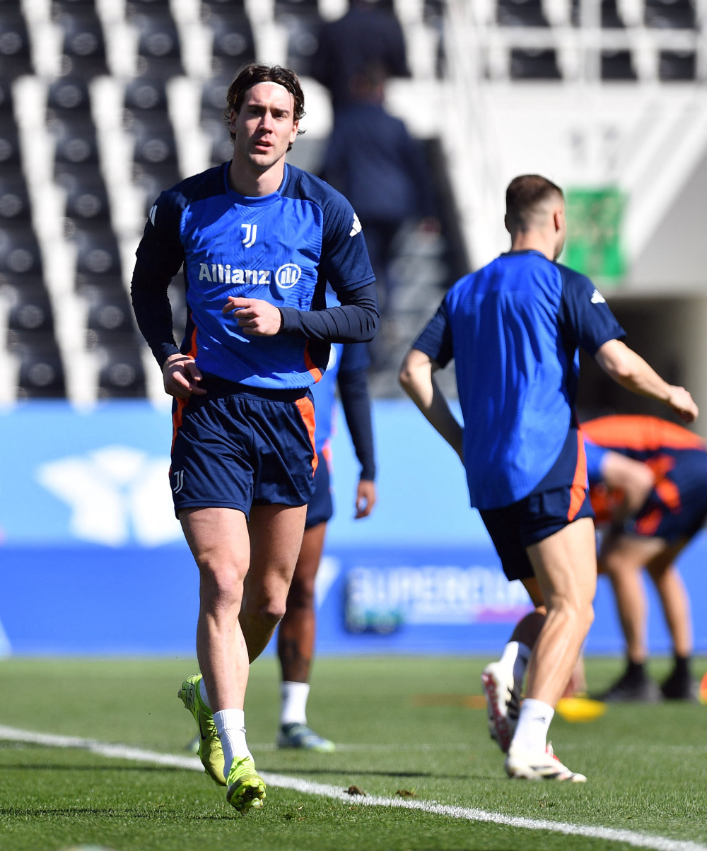 关于尤文图斯球员集中训练备战冠军联赛的信息