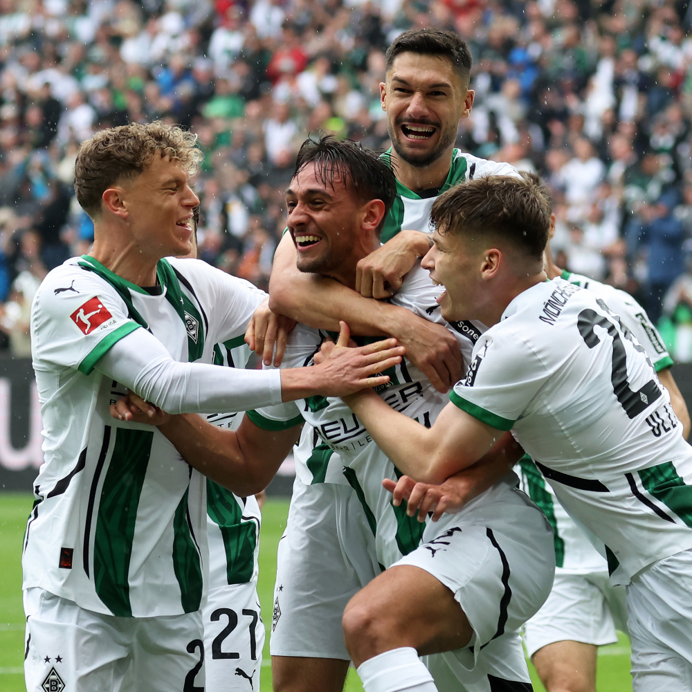 门兴格拉德巴赫在德国足球联赛中实现全胜