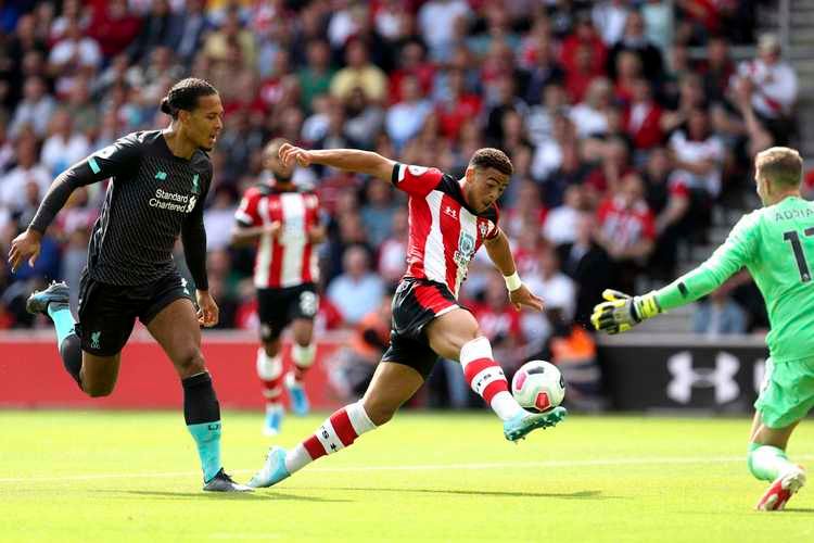 精英交锋,场上角逐火爆,胜负难言 精英交锋,场上角逐火爆,胜负难言