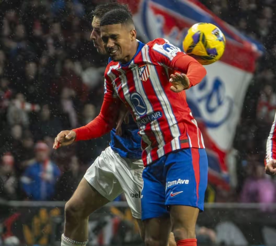 马竞中场萨乌尔梅开二度,帮助球队主场大胜 马竞中场萨乌尔梅开二度,帮助球队主场大胜