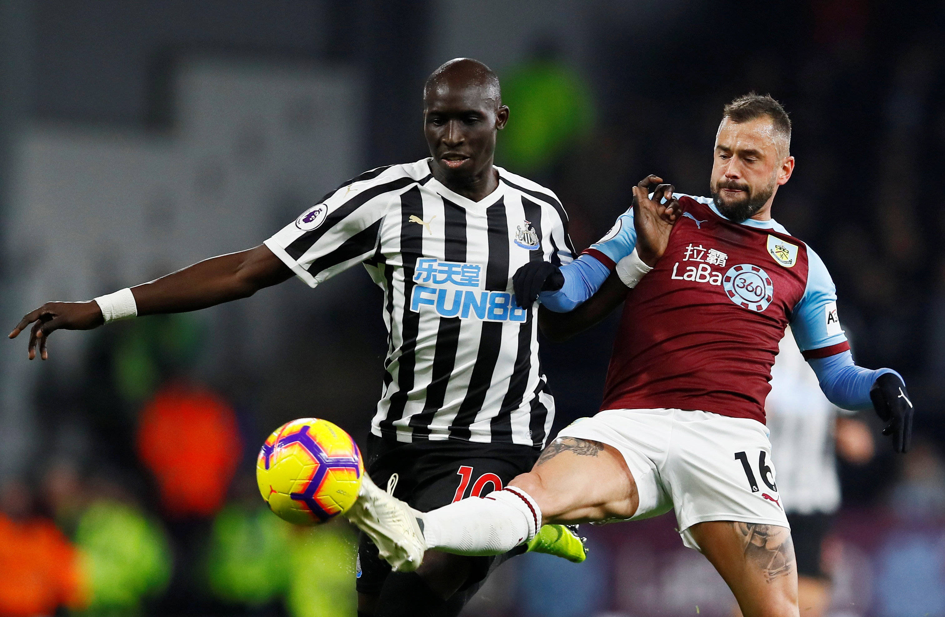 尤文图斯大将伤退，球队备战受挫！的简单介绍