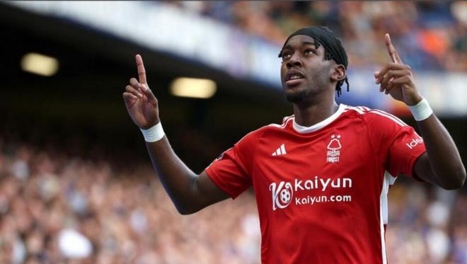 包含马里奥破门，斯坦福桥赢得大胜的词条