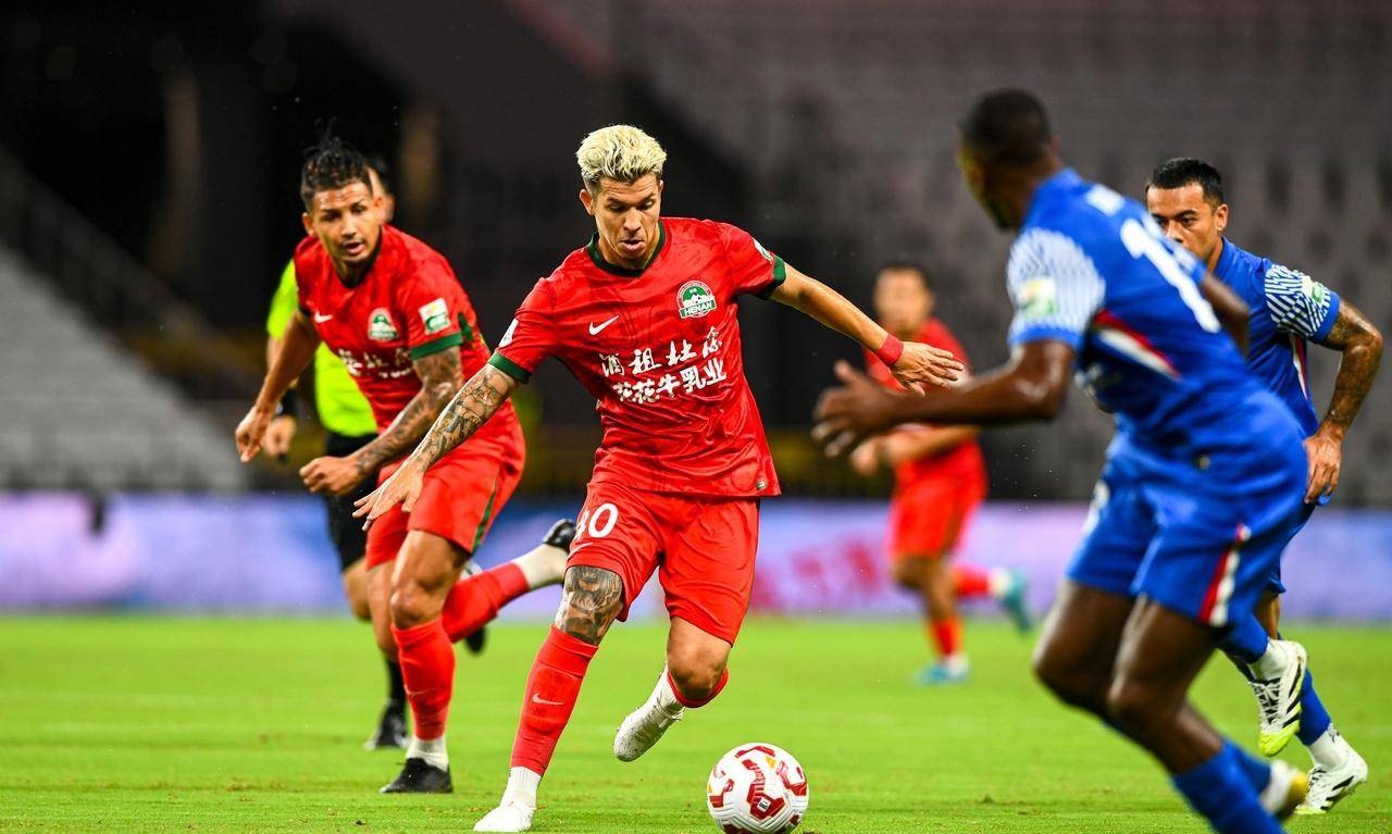 上海申花四连胜,战绩亮眼引瞩目的简单介绍 上海申花四连胜,战绩亮眼引瞩目的简单介绍