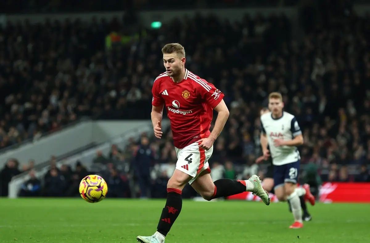 关于泰达客场惜败申鑫，屈居次席的信息