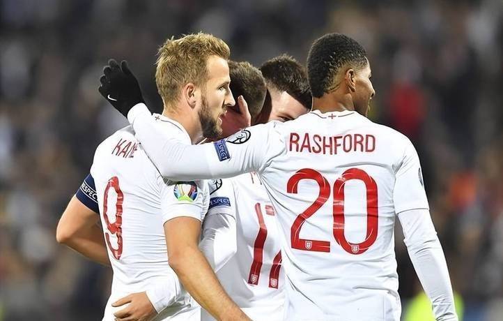 包含匈牙利实现大逆转，让人刮目相看的词条