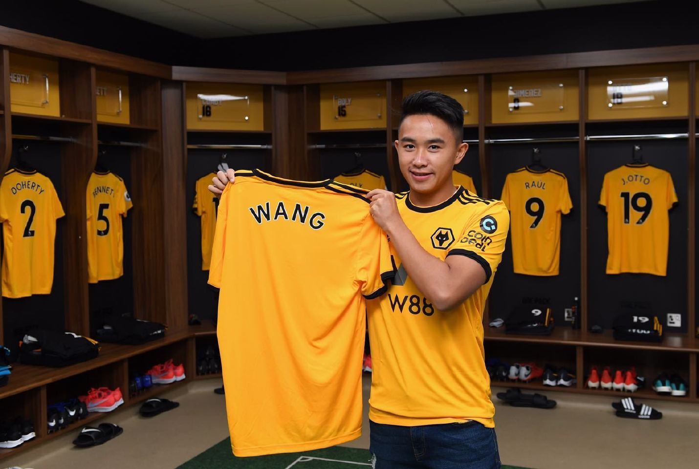 巴塞罗那天才新星崭露头角!或成为未来之星的简单介绍 巴塞罗那天才新星崭露头角!或成为未来之星的简单介绍