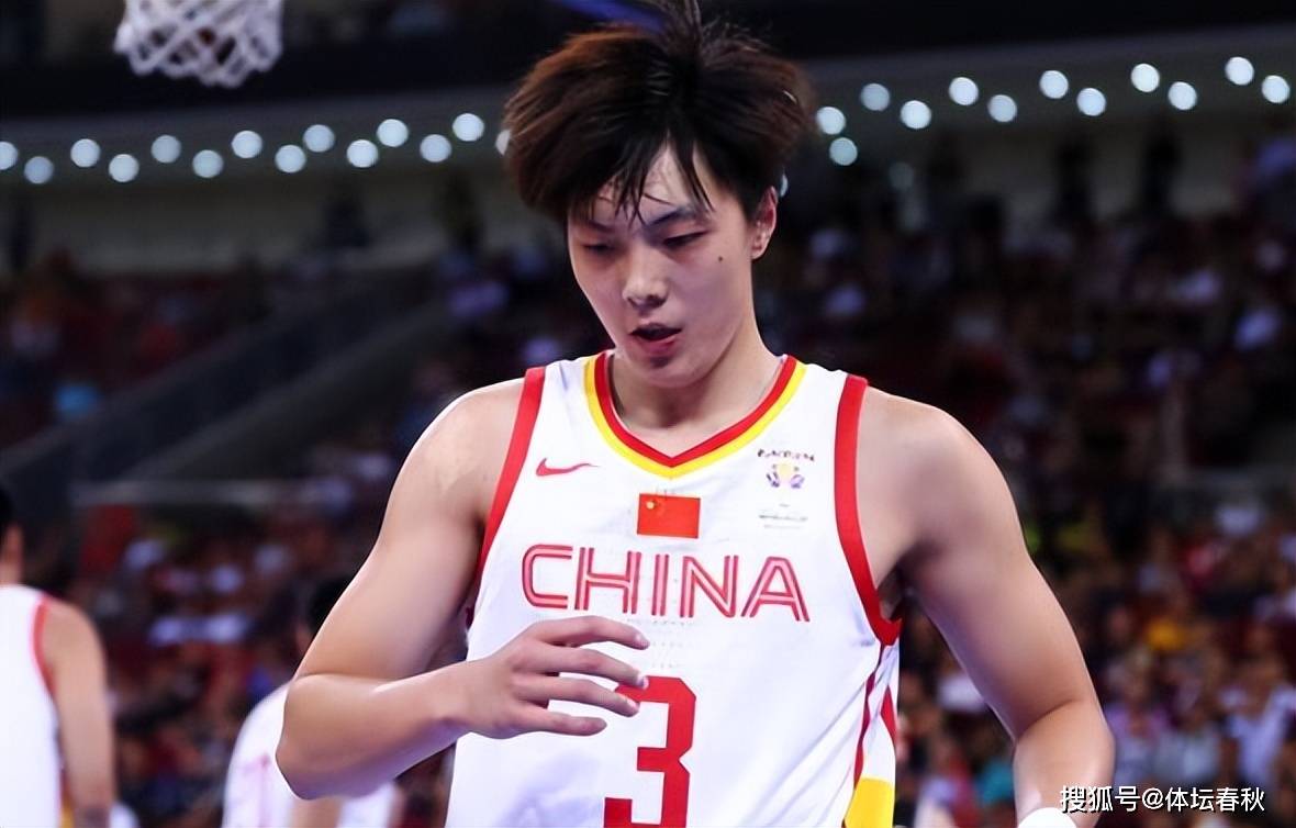 蒙古队在比赛中拼尽全力力挫对手