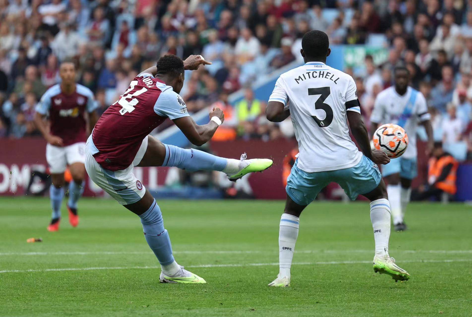 阿斯顿维拉爆冷取胜，英格兰足球联赛大黑马！的简单介绍