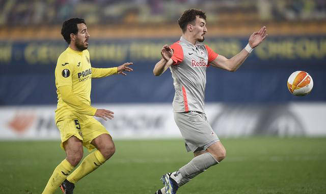 比利亚雷亚尔球队士气高涨，轻松获胜的简单介绍