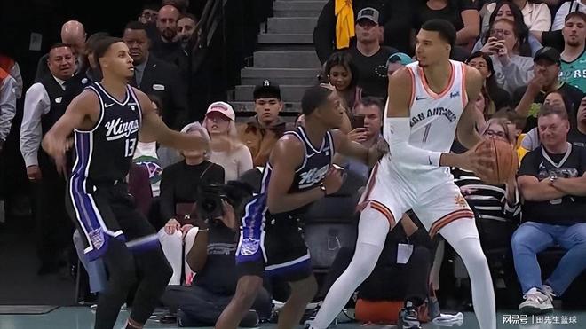 包含国王主场不敌开拓者，小加索尔分无效的词条