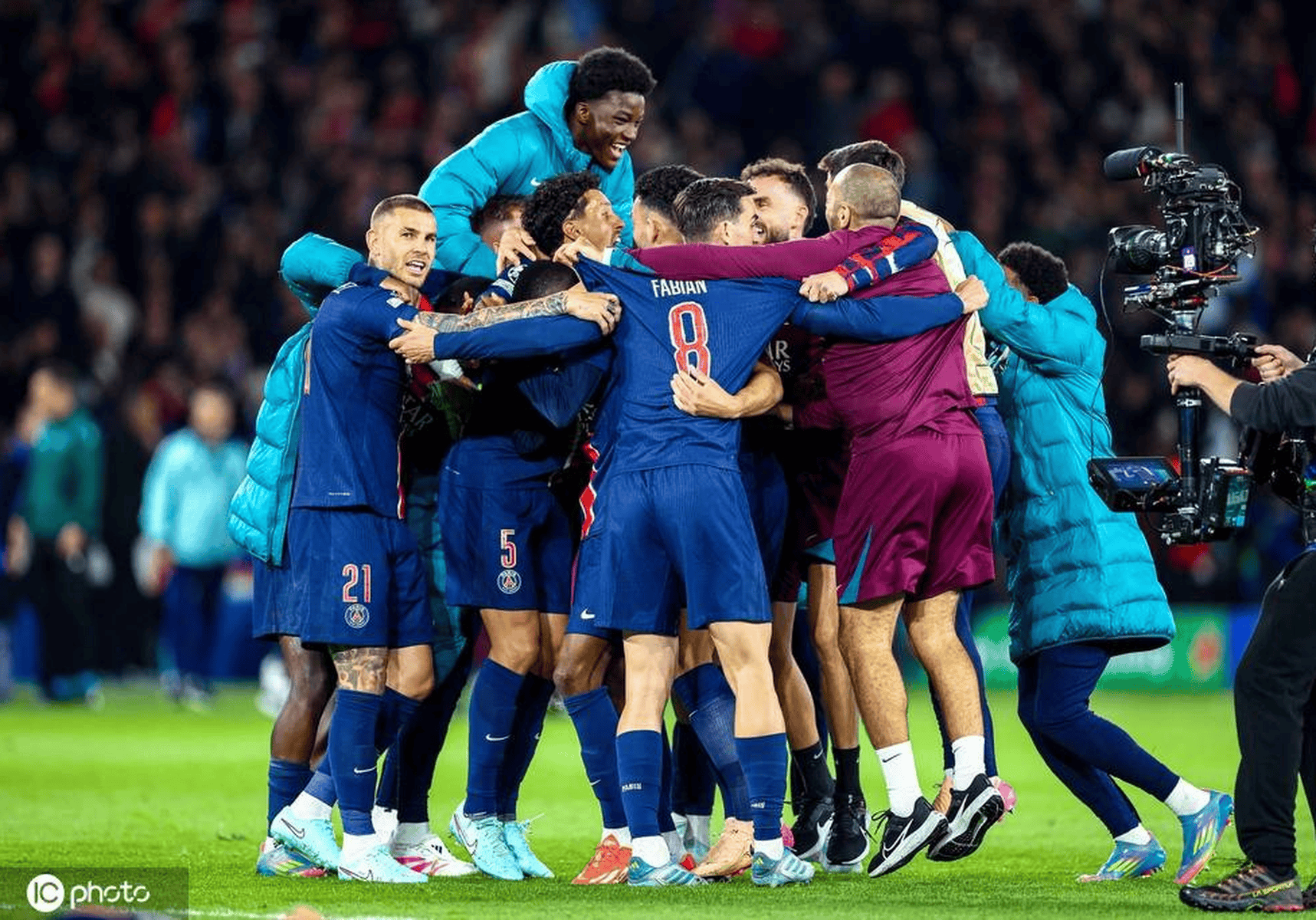 巴黎圣日耳曼逆转晋级欧冠半决赛 巴黎圣日耳曼逆转晋级欧冠半决赛