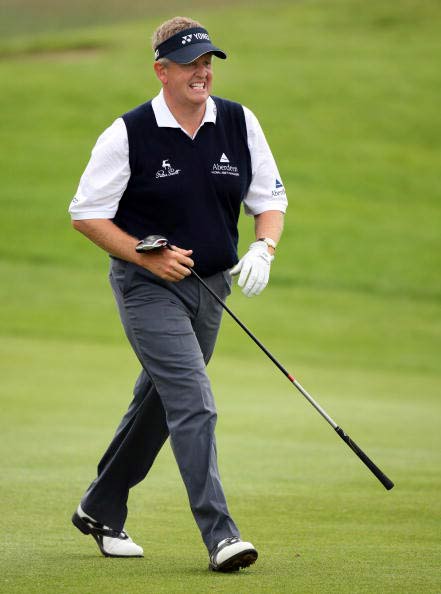 爱尔兰代表团在篮球比赛中勇往直前的简单介绍