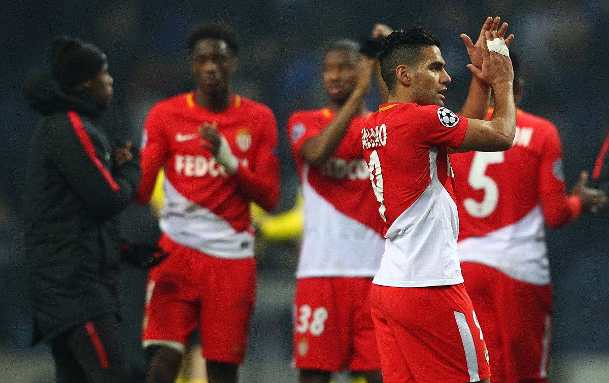 摩纳哥在主场疯狂，圣埃蒂安难以对抗