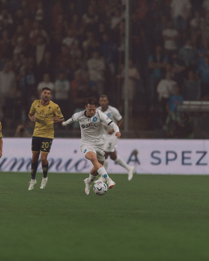 那不勒斯主场大胜热那亚,跻身前四的简单介绍 那不勒斯主场大胜热那亚,跻身前四的简单介绍